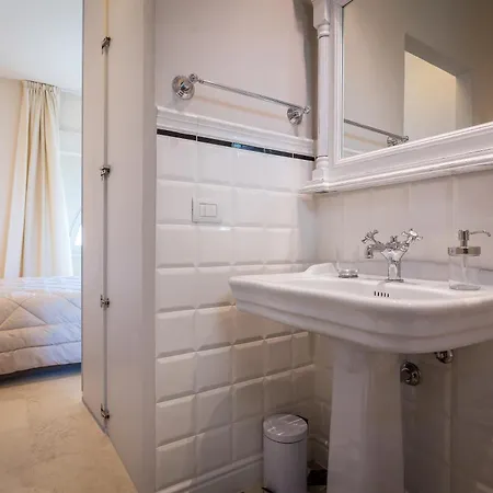 3 Bedrooms Unique View On Florence With Large Jacuzzi *
