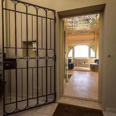 3 Bedrooms Unique View On Florence With Large Jacuzzi Βίλα *