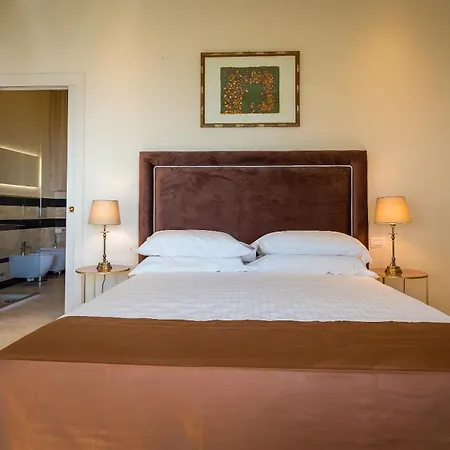 3 Bedrooms Unique View On Florence With Large Jacuzzi * Φιέζολε